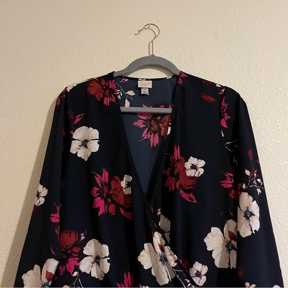 a new day Blue Navy Pink Floral Long Sleeve V Neck Mock Wrap Long Sleeve Small - Picture 3 of 10